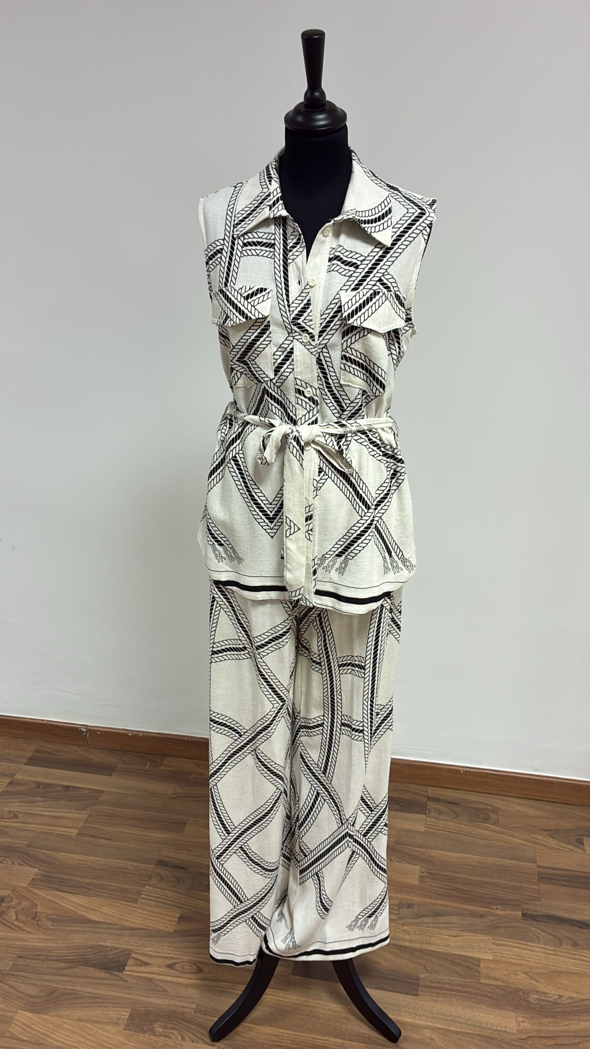 Conjunto Dos Piezas Estampado Náutico