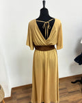 Vestido Cruzado Mostaza con Cinturón de Ante - Imagen 1