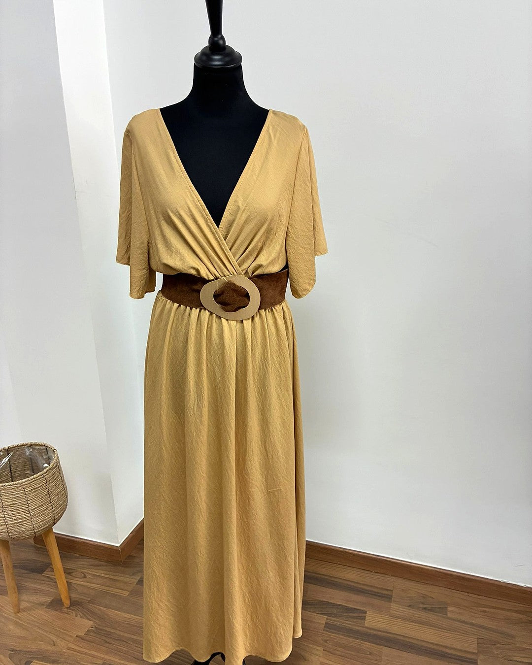 Vestido Cruzado Mostaza con Cinturón de Ante - Imagen 2
