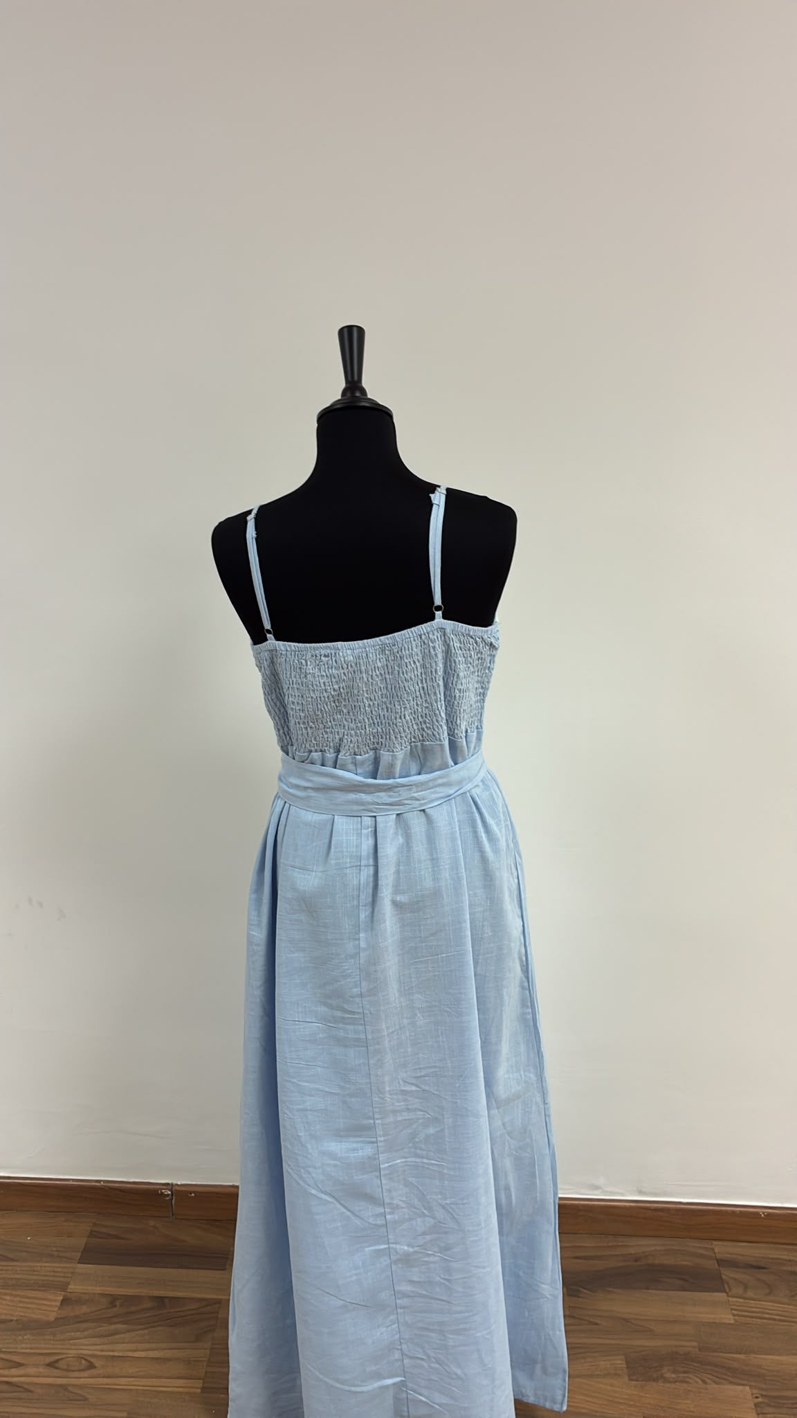 Vestido Maxi Azul con Bustier Trenzado